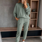 Comfortabele tweedelige set voor dames, bestaande uit een sweatshirt en joggingbroek